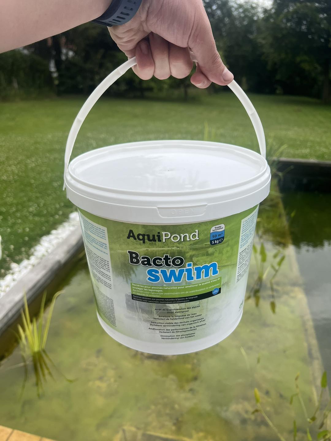 Aquipond BactoSwim Bactérias para Piscina Natural - 10Kg - Permite reduzir algas e lodo em piscina natural - Para piscina de 50 a 100M²